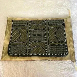 Beautiful Deepa Gurnani Clutch! | Large